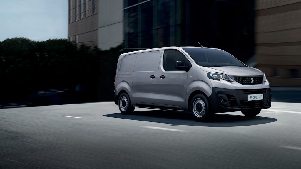 New PEUGEOT Expert Diesel Van Test drive today